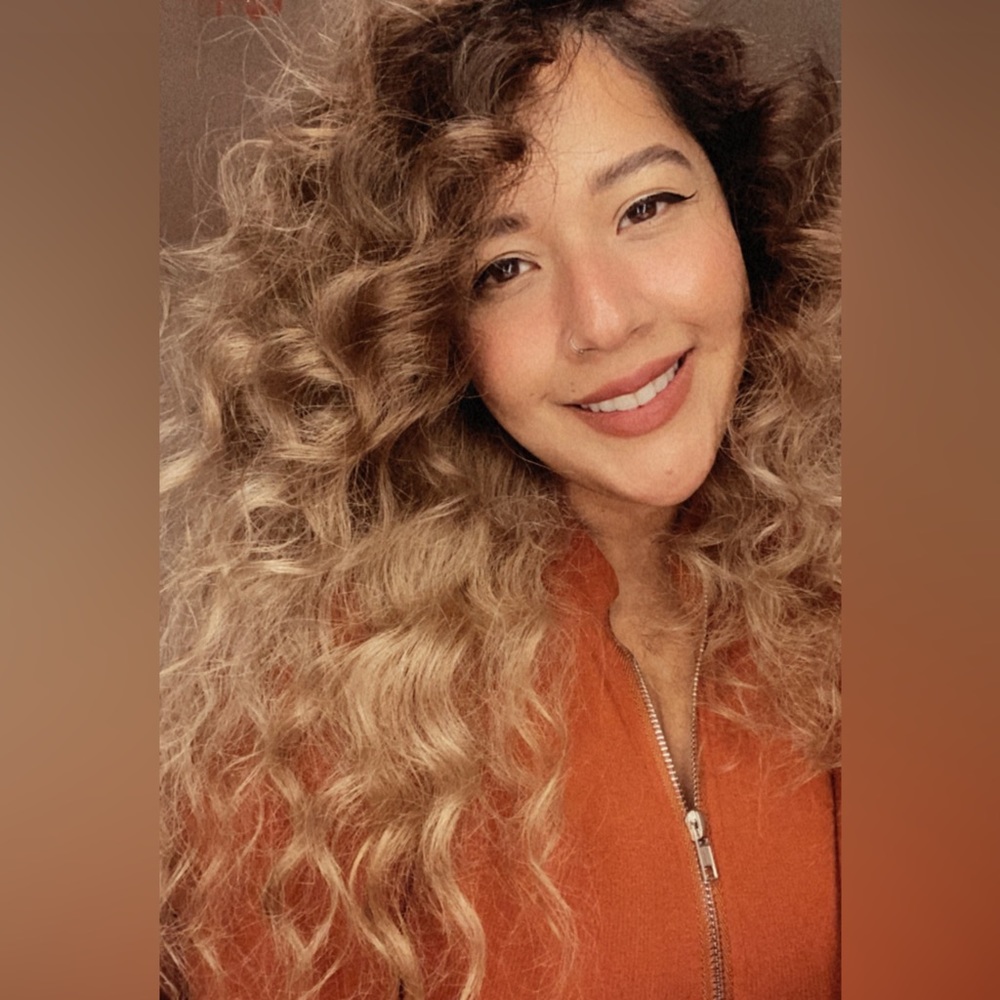 Meet your Posher, Jazmine